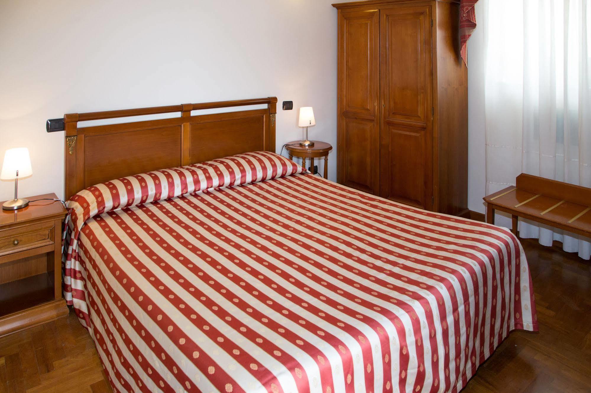 Residence Acropoli Syracuse Ngoại thất bức ảnh