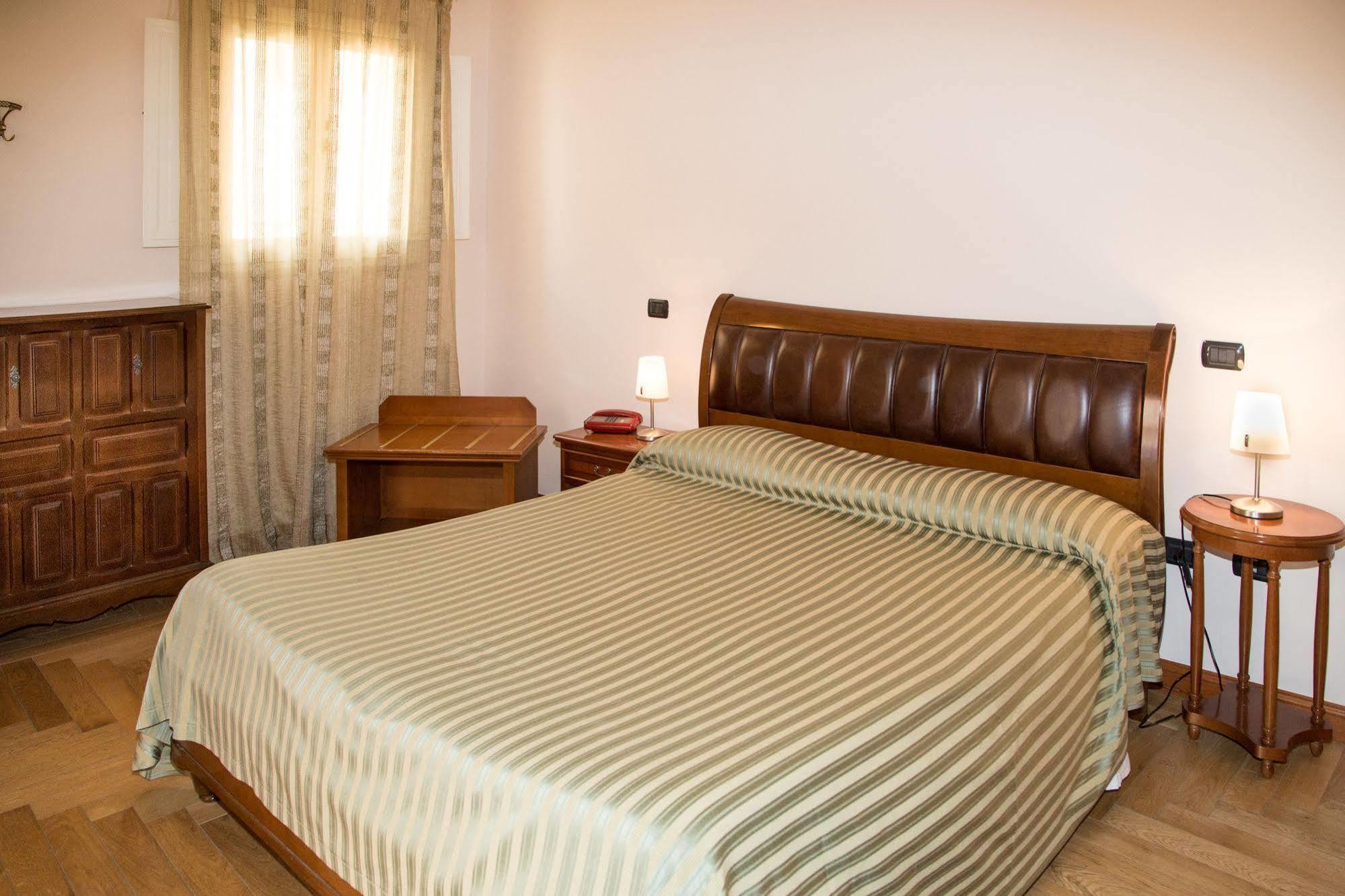Residence Acropoli Syracuse Ngoại thất bức ảnh